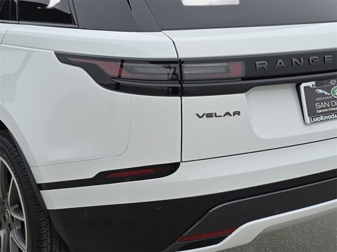 New 2026 Land Rover Range Rover Velar Dynamic SE image 35