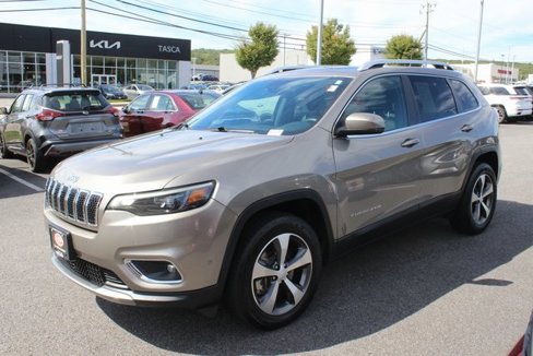 Used 2021 Jeep Cherokee Limited image 2