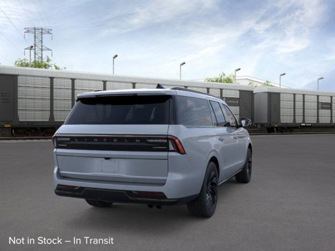 New 2025 Lincoln Navigator L Reserve image 8