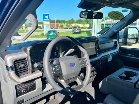 New 2025 Ford F350 XLT w/ Black Appearance Package image 3