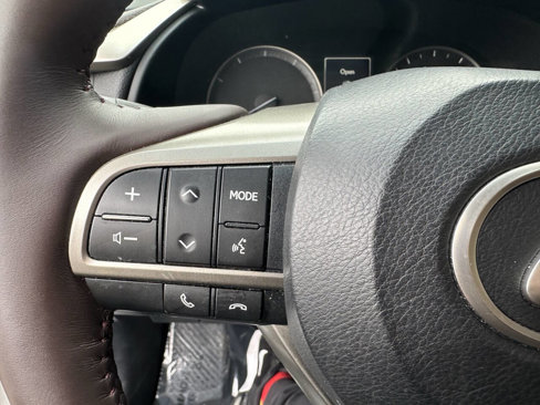 Used 2016 Lexus RX 350 AWD w/ Premium Package image 9