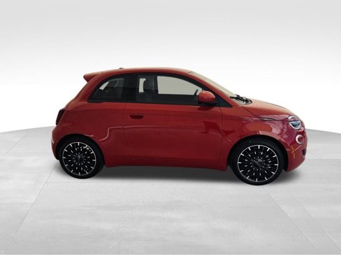 New 2024 FIAT 500 e (RED) image 3