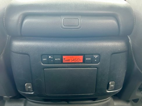 Used 2019 Nissan Armada SL w/ Premium Package image 19