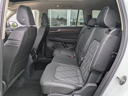 New 2025 Volkswagen Atlas SEL Premium R-Line image 28
