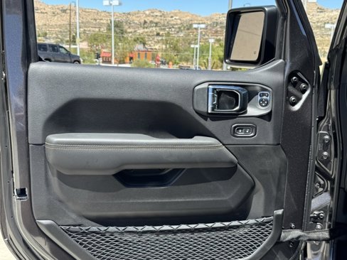 New 2025 Jeep Gladiator Sport image 28