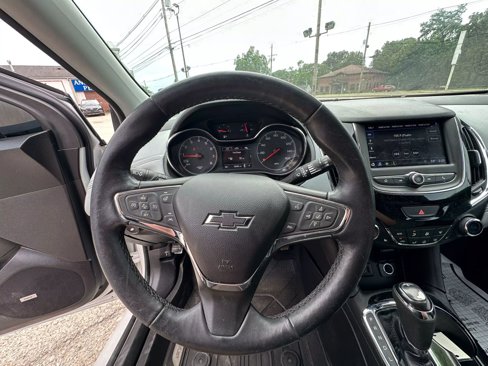 Used 2019 Chevrolet Cruze Premier w/ Sun And Sound Package image 23