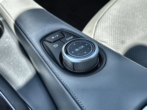 Used 2024 INFINITI QX50 Luxe image 35