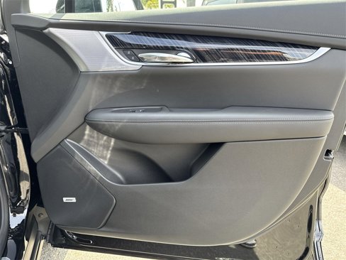 New 2025 Cadillac XT6 Premium Luxury image 41