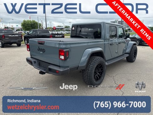New 2025 Jeep Gladiator Sport image 7