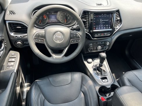 Used 2021 Jeep Cherokee Limited image 14