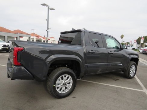 New 2025 Toyota Tacoma SR5 image 15