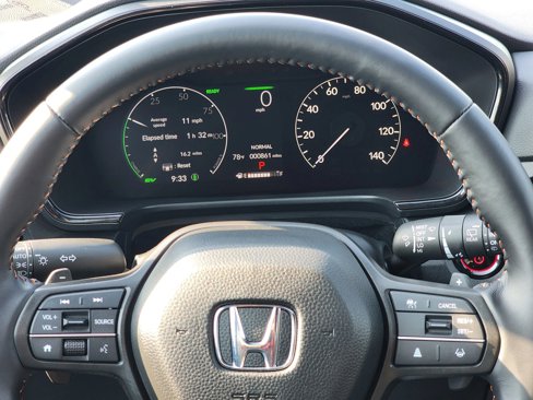 Used 2025 Honda CR-V Sport image 11