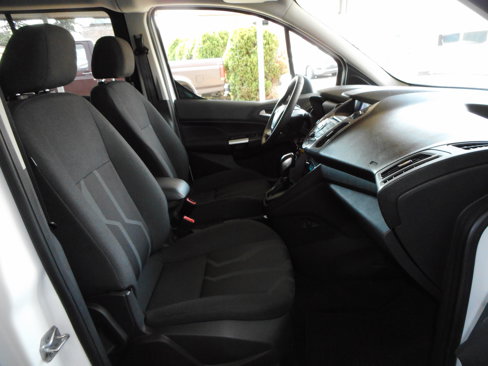 Used 2016 Ford Transit Connect XLT image 31