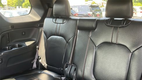 Used 2025 Honda Pilot TrailSport image 23