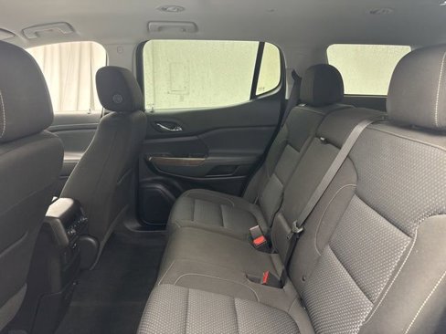 Used 2023 GMC Acadia SLE w/ Driver Convenience Package image 12