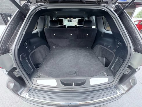 Used 2019 Jeep Grand Cherokee Limited image 16