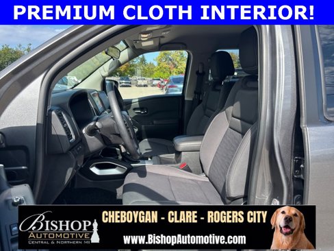 Used 2024 Nissan Frontier SV image 7