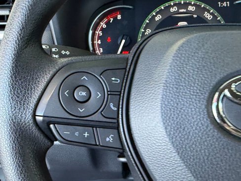 Certified 2025 Toyota RAV4 LE image 23