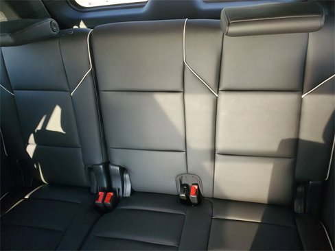 Used 2023 Cadillac Escalade Premium Luxury w/ LPO, Radiant Package image 9
