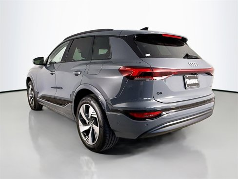 New 2025 Audi Q6 e-tron Premium Plus image 5