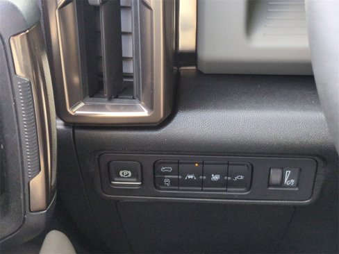 Certified 2024 GMC Hummer EV 2X image 24