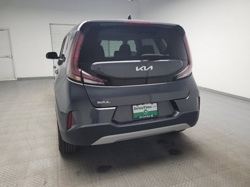 Used 2023 Kia Soul LX w/ Option Group 015 image 6