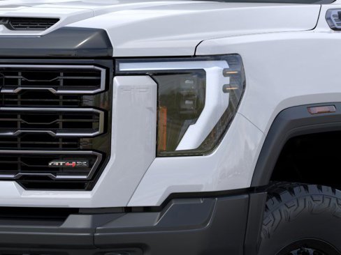 New 2025 GMC Sierra 2500 AT4X w/ AT4X AEV Edition image 10