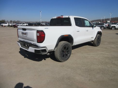 New 2025 GMC Canyon Elevation w/ Convenience Package image 4
