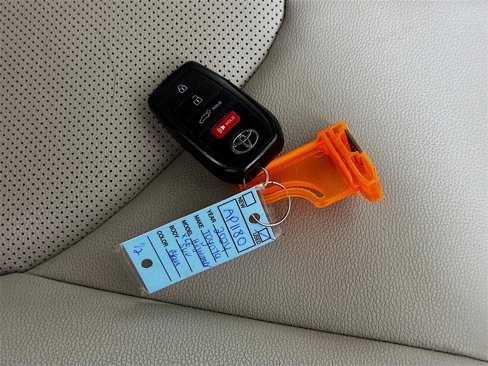 Used 2024 Toyota Grand Highlander XLE image 34