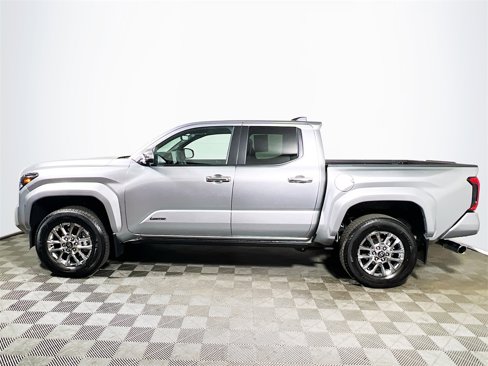 Certified 2025 Toyota Tacoma Limited image 5