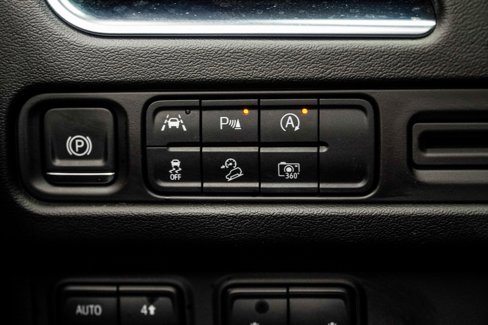 Used 2024 Chevrolet Tahoe Z71 w/ Luxury Package image 30