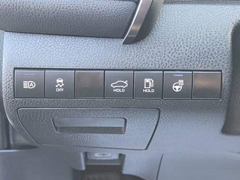Used 2023 Toyota Camry LE image 16