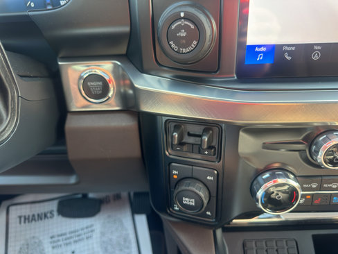 Used 2025 Ford F250 King Ranch w/ Chrome Package image 35