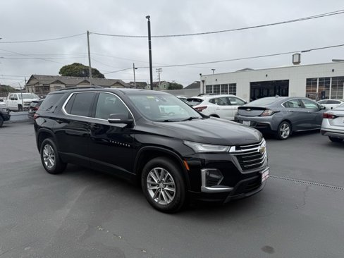 Used 2023 Chevrolet Traverse LT image 8