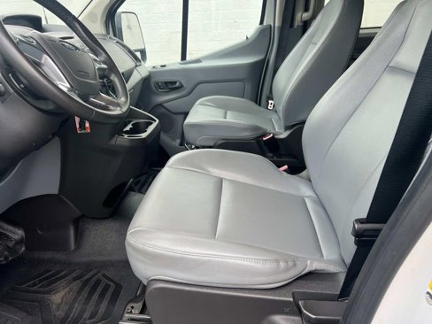 Used 2023 Ford Transit 250 Low Roof AWD image 18