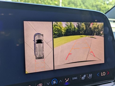 New 2026 Chevrolet Traverse High Country w/ LPO, Floor Liner Package image 26