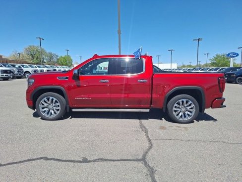 Used 2024 GMC Sierra 1500 Denali image 2
