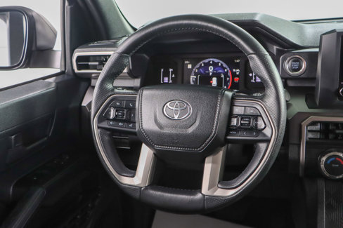 Used 2025 Toyota 4Runner SR5 image 12