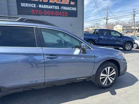 Used 2018 Subaru Outback 2.5i Limited w/ Popular Package #2 image 10