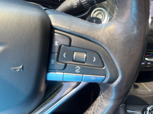 Used 2020 Cadillac XT6 Premium Luxury image 27