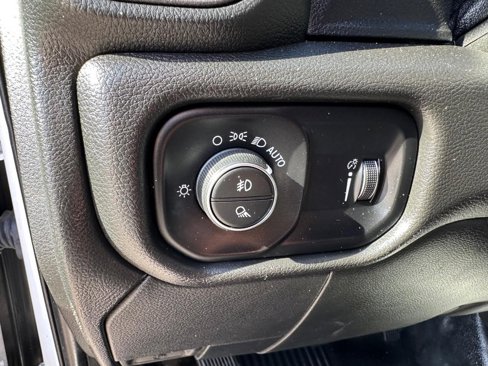Used 2022 RAM 2500 Tradesman image 42