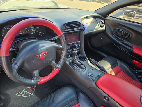 Used 2002 Chevrolet Corvette Coupe w/ Preferred Equipment Group2 image 31