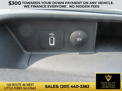 Used 2020 Ford Transit 150 Medium Roof image 8