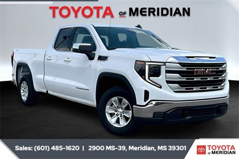 Used 2024 GMC Sierra 1500 SLE image 1