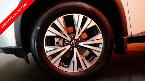 Used 2023 Nissan Rogue SV image 72