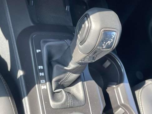 New 2025 Ford Bronco Outer Banks image 13