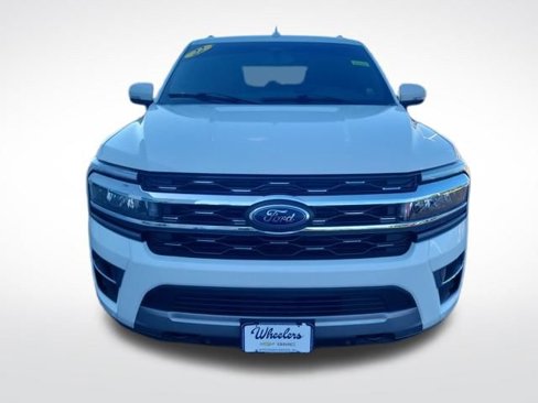 Used 2022 Ford Expedition Max Limited image 10
