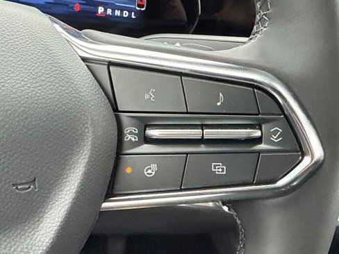 New 2026 Chevrolet Equinox LT w/ Convenience Package II image 18