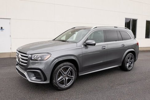 New 2025 Mercedes-Benz GLS 450 4MATIC image 4