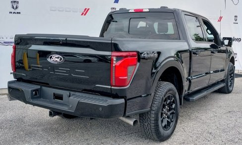 Used 2024 Ford F150 XLT w/ Equipment Group 302A MID image 9